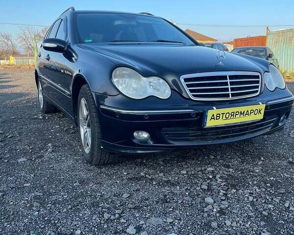 Черный Мерседес Ц-Класс, объемом двигателя 2.15 л и пробегом 283 тыс. км за 6890 $, фото 1 на Automoto.ua