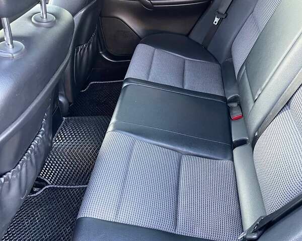 Черный Мерседес Ц-Класс, объемом двигателя 2.15 л и пробегом 283 тыс. км за 6890 $, фото 10 на Automoto.ua