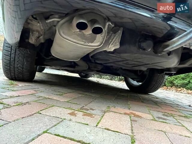 Черный Мерседес Ц-Класс, объемом двигателя 2.1 л и пробегом 290 тыс. км за 6390 $, фото 37 на Automoto.ua