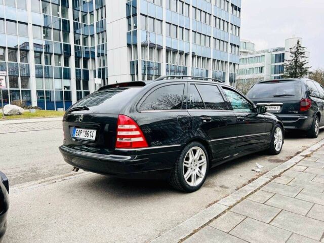Чорний Мерседес Ц-Клас, об'ємом двигуна 3 л та пробігом 350 тис. км за 3800 $, фото 4 на Automoto.ua
