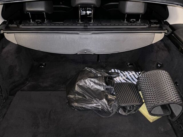 Черный Мерседес Ц-Класс, объемом двигателя 2.1 л и пробегом 500 тыс. км за 7000 $, фото 7 на Automoto.ua