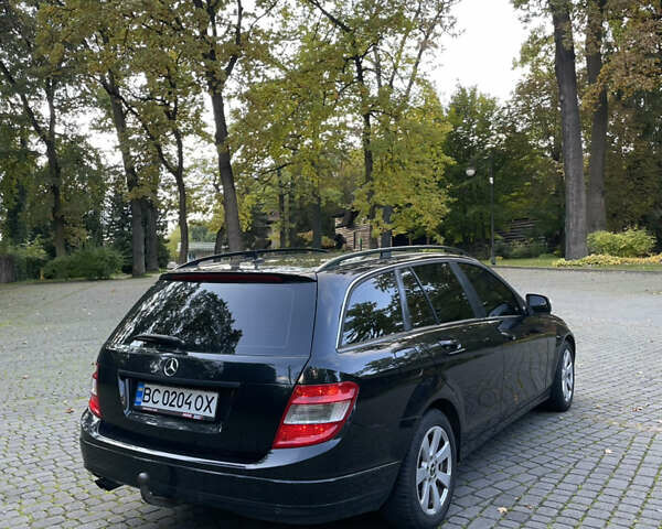 Чорний Мерседес Ц-Клас, об'ємом двигуна 2.2 л та пробігом 270 тис. км за 8200 $, фото 11 на Automoto.ua