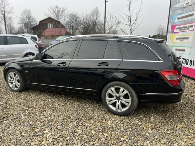 Черный Мерседес Ц-Класс, объемом двигателя 2.2 л и пробегом 279 тыс. км за 7999 $, фото 6 на Automoto.ua