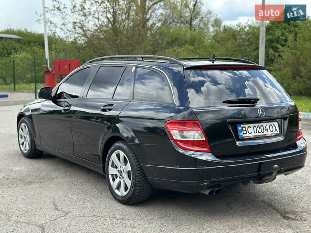 Черный Мерседес Ц-Класс, объемом двигателя 2.15 л и пробегом 260 тыс. км за 8650 $, фото 4 на Automoto.ua