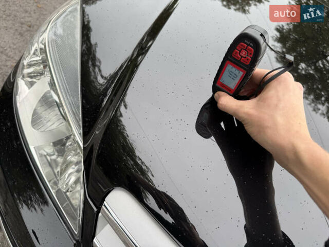 Черный Мерседес Ц-Класс, объемом двигателя 1.8 л и пробегом 201 тыс. км за 10999 $, фото 42 на Automoto.ua