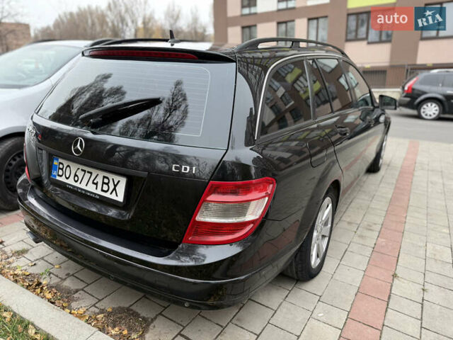 Черный Мерседес Ц-Класс, объемом двигателя 2.2 л и пробегом 326 тыс. км за 3699 $, фото 9 на Automoto.ua