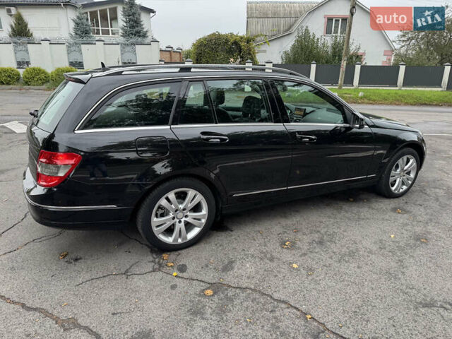 Черный Мерседес Ц-Класс, объемом двигателя 1.8 л и пробегом 201 тыс. км за 10999 $, фото 4 на Automoto.ua