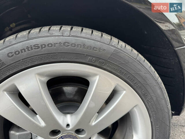 Черный Мерседес Ц-Класс, объемом двигателя 1.8 л и пробегом 201 тыс. км за 10999 $, фото 10 на Automoto.ua