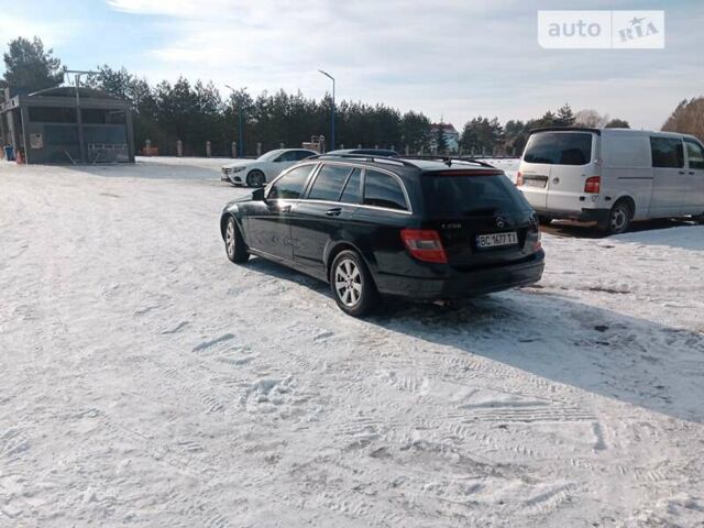 Чорний Мерседес Ц-Клас, об'ємом двигуна 2.15 л та пробігом 250 тис. км за 9000 $, фото 2 на Automoto.ua