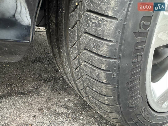 Черный Мерседес Ц-Класс, объемом двигателя 1.8 л и пробегом 201 тыс. км за 10999 $, фото 11 на Automoto.ua