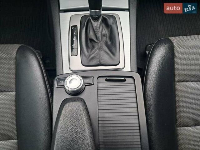 Чорний Мерседес Ц-Клас, об'ємом двигуна 2.2 л та пробігом 364 тис. км за 8400 $, фото 67 на Automoto.ua