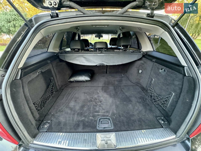 Чорний Мерседес Ц-Клас, об'ємом двигуна 2.2 л та пробігом 295 тис. км за 10200 $, фото 9 на Automoto.ua