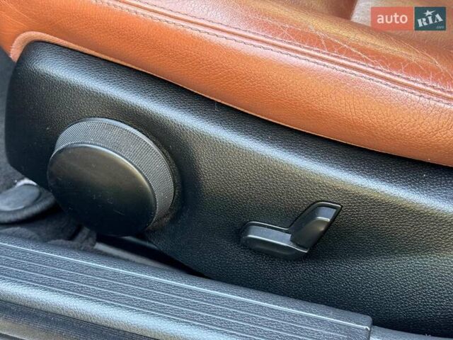 Черный Мерседес Ц-Класс, объемом двигателя 2.1 л и пробегом 326 тыс. км за 8990 $, фото 18 на Automoto.ua