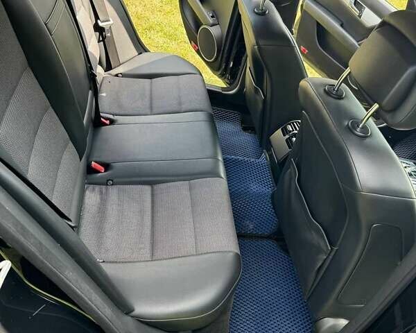 Черный Мерседес Ц-Класс, объемом двигателя 2.2 л и пробегом 329 тыс. км за 10500 $, фото 16 на Automoto.ua