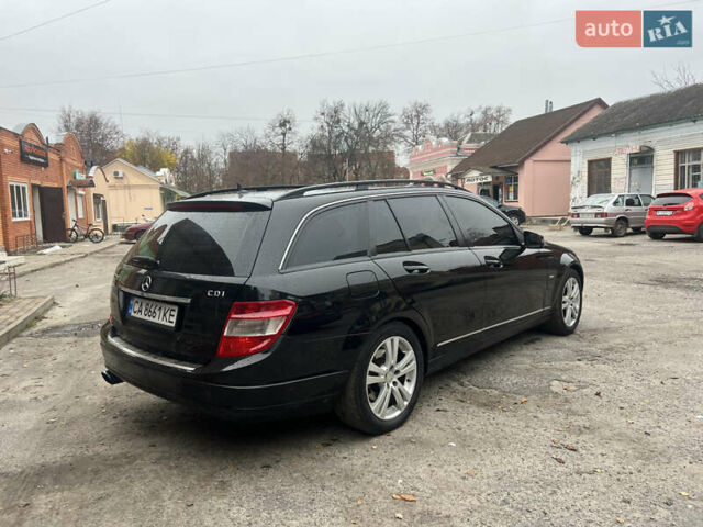 Чорний Мерседес Ц-Клас, об'ємом двигуна 2.14 л та пробігом 210 тис. км за 9700 $, фото 5 на Automoto.ua