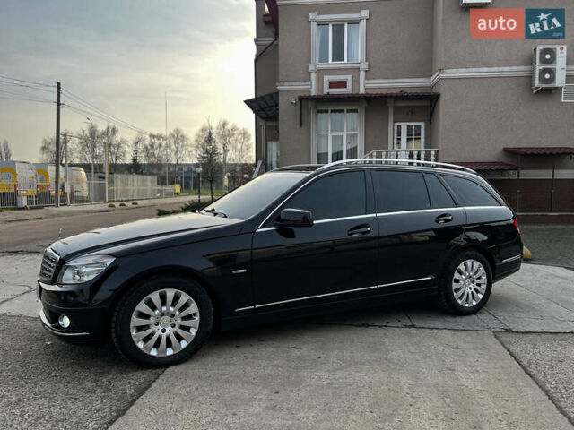 Чорний Мерседес Ц-Клас, об'ємом двигуна 2.14 л та пробігом 333 тис. км за 10650 $, фото 4 на Automoto.ua