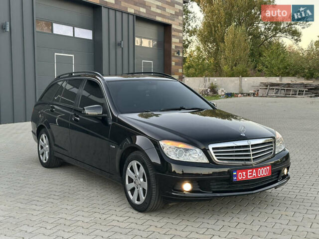 Чорний Мерседес Ц-Клас, об'ємом двигуна 1.8 л та пробігом 211 тис. км за 8300 $, фото 5 на Automoto.ua