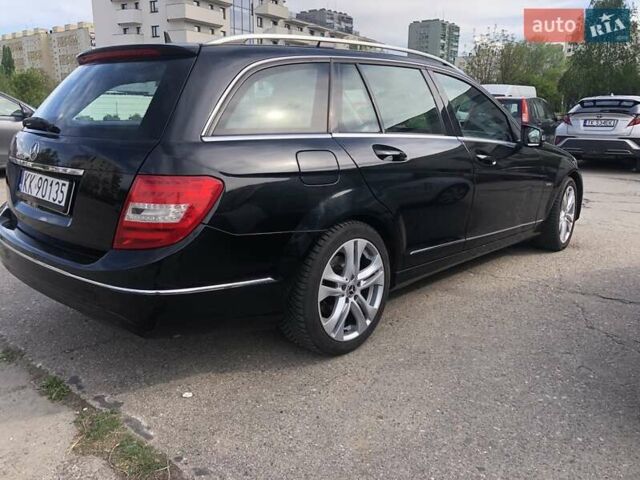 Черный Мерседес Ц-Класс, объемом двигателя 2.2 л и пробегом 165 тыс. км за 9459 $, фото 4 на Automoto.ua
