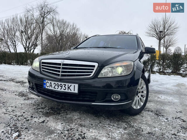 Чорний Мерседес Ц-Клас, об'ємом двигуна 2.1 л та пробігом 310 тис. км за 10100 $, фото 3 на Automoto.ua