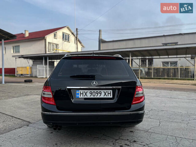 Чорний Мерседес Ц-Клас, об'ємом двигуна 2.14 л та пробігом 333 тис. км за 10650 $, фото 7 на Automoto.ua
