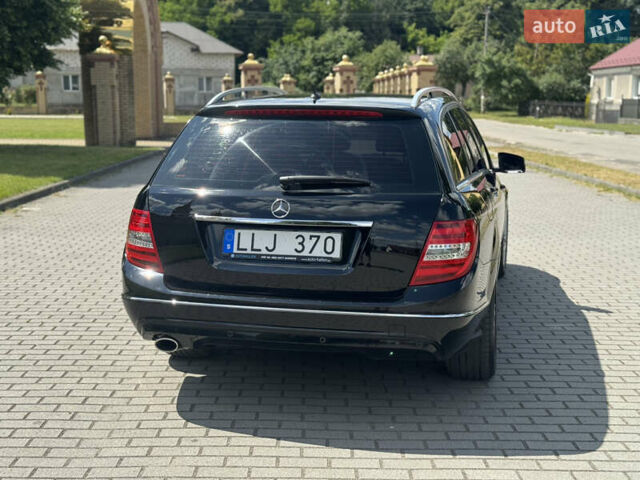 Чорний Мерседес Ц-Клас, об'ємом двигуна 2.2 л та пробігом 289 тис. км за 10950 $, фото 9 на Automoto.ua