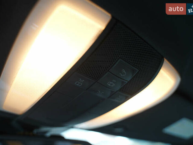 Черный Мерседес Ц-Класс, объемом двигателя 2.2 л и пробегом 357 тыс. км за 11250 $, фото 30 на Automoto.ua