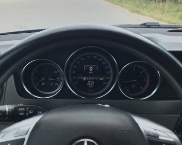 Чорний Мерседес Ц-Клас, об'ємом двигуна 2.2 л та пробігом 270 тис. км за 11000 $, фото 10 на Automoto.ua