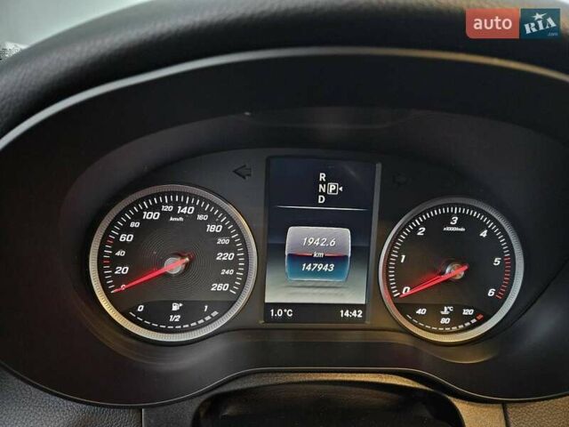 Черный Мерседес Ц-Класс, объемом двигателя 2.2 л и пробегом 149 тыс. км за 18000 $, фото 29 на Automoto.ua
