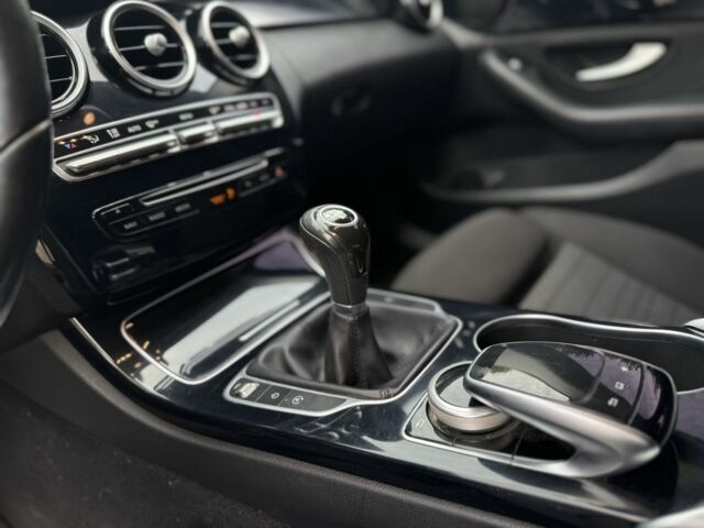 Черный Мерседес Ц-Класс, объемом двигателя 1.6 л и пробегом 337 тыс. км за 11500 $, фото 14 на Automoto.ua