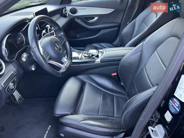 Чорний Мерседес Ц-Клас, об'ємом двигуна 2.2 л та пробігом 248 тис. км за 18000 $, фото 18 на Automoto.ua