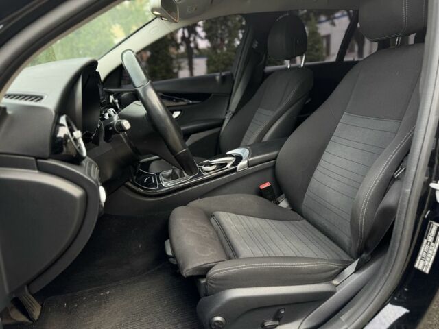 Черный Мерседес Ц-Класс, объемом двигателя 1.6 л и пробегом 337 тыс. км за 11500 $, фото 7 на Automoto.ua