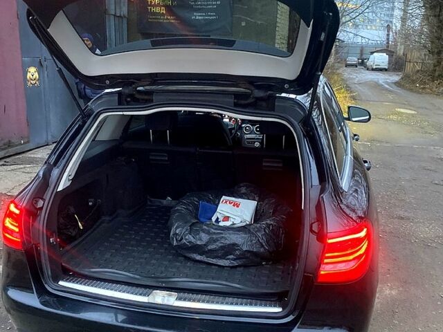 Черный Мерседес Ц-Класс, объемом двигателя 2.1 л и пробегом 156 тыс. км за 20000 $, фото 7 на Automoto.ua