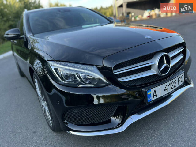 Чорний Мерседес Ц-Клас, об'ємом двигуна 2.2 л та пробігом 248 тис. км за 18000 $, фото 6 на Automoto.ua