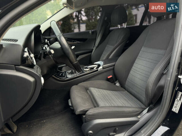 Чорний Мерседес Ц-Клас, об'ємом двигуна 1.6 л та пробігом 337 тис. км за 11500 $, фото 6 на Automoto.ua