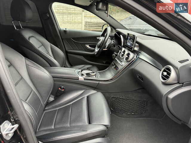 Чорний Мерседес Ц-Клас, об'ємом двигуна 2 л та пробігом 108 тис. км за 22999 $, фото 18 на Automoto.ua