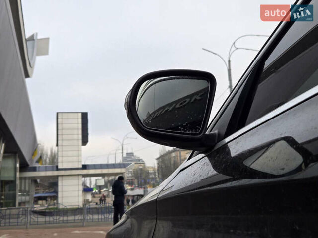 Черный Мерседес Ц-Класс, объемом двигателя 2.2 л и пробегом 93 тыс. км за 21000 $, фото 28 на Automoto.ua