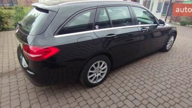 Черный Мерседес Ц-Класс, объемом двигателя 2.14 л и пробегом 322 тыс. км за 17300 $, фото 16 на Automoto.ua