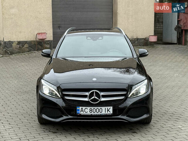 Чорний Мерседес Ц-Клас, об'ємом двигуна 2 л та пробігом 108 тис. км за 22999 $, фото 1 на Automoto.ua