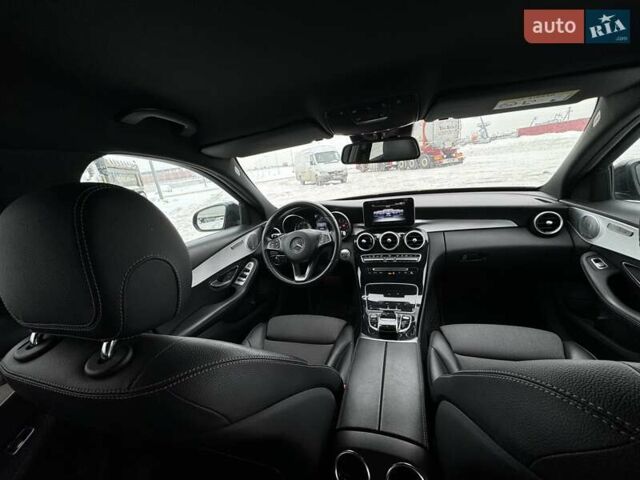 Чорний Мерседес Ц-Клас, об'ємом двигуна 2 л та пробігом 188 тис. км за 16800 $, фото 22 на Automoto.ua