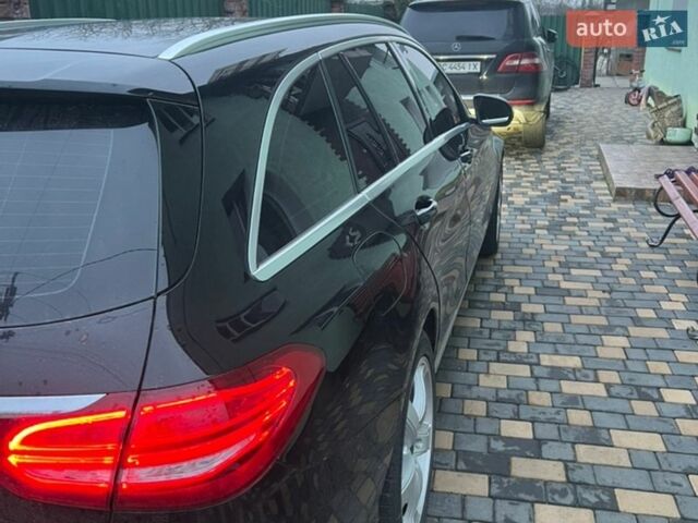 Черный Мерседес Ц-Класс, объемом двигателя 2.2 л и пробегом 205 тыс. км за 16700 $, фото 4 на Automoto.ua