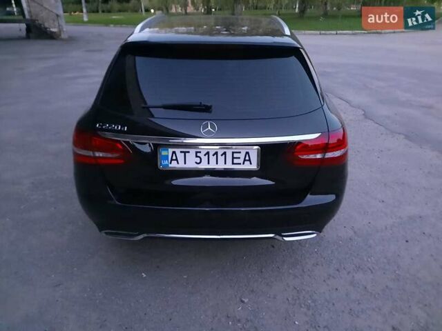 Черный Мерседес Ц-Класс, объемом двигателя 2.1 л и пробегом 145 тыс. км за 24000 $, фото 14 на Automoto.ua