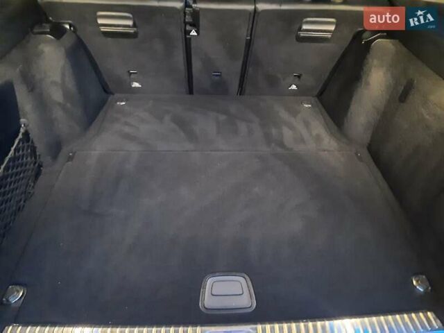 Черный Мерседес Ц-Класс, объемом двигателя 2.1 л и пробегом 145 тыс. км за 24000 $, фото 34 на Automoto.ua