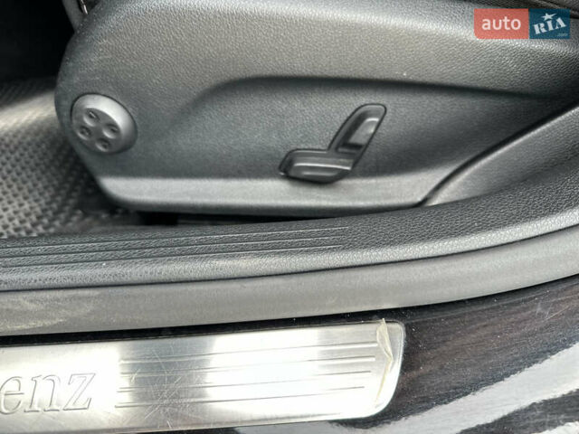 Черный Мерседес Ц-Класс, объемом двигателя 2.14 л и пробегом 253 тыс. км за 19500 $, фото 29 на Automoto.ua