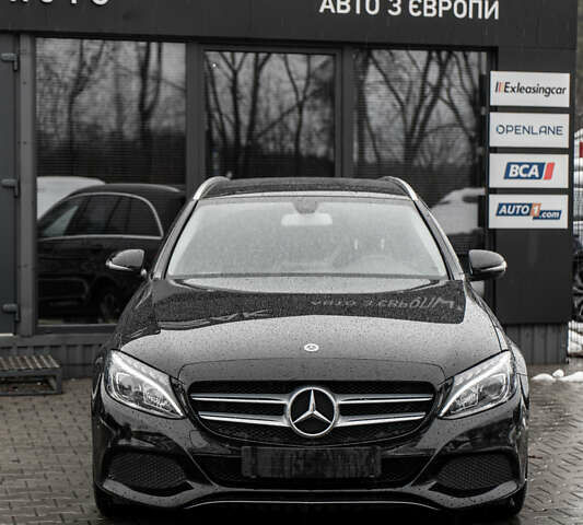 Чорний Мерседес Ц-Клас, об'ємом двигуна 2.2 л та пробігом 241 тис. км за 18900 $, фото 4 на Automoto.ua