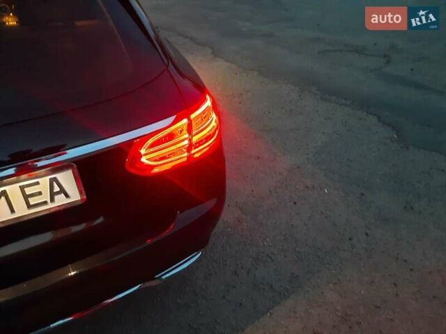 Черный Мерседес Ц-Класс, объемом двигателя 2.1 л и пробегом 145 тыс. км за 24000 $, фото 36 на Automoto.ua