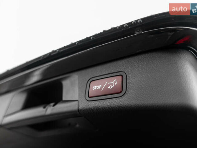 Чорний Мерседес Ц-Клас, об'ємом двигуна 2.2 л та пробігом 241 тис. км за 18900 $, фото 28 на Automoto.ua