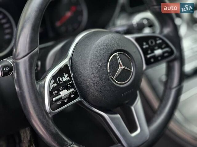 Чорний Мерседес Ц-Клас, об'ємом двигуна 1.95 л та пробігом 274 тис. км за 26800 $, фото 15 на Automoto.ua