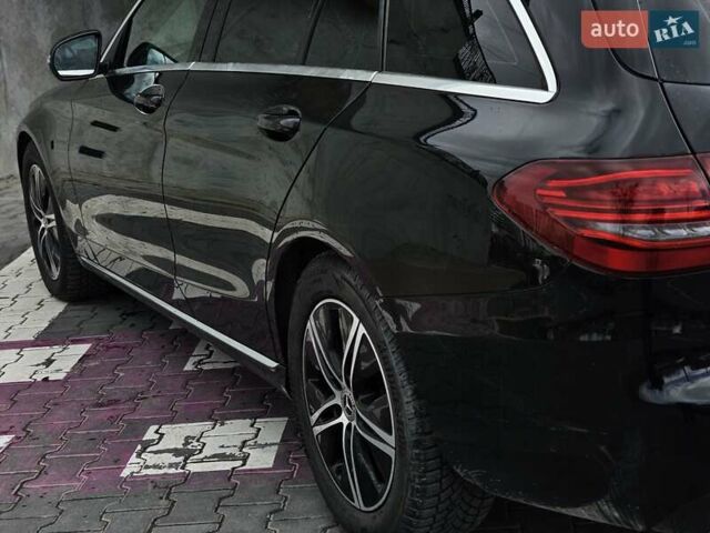 Чорний Мерседес Ц-Клас, об'ємом двигуна 1.95 л та пробігом 274 тис. км за 26800 $, фото 10 на Automoto.ua