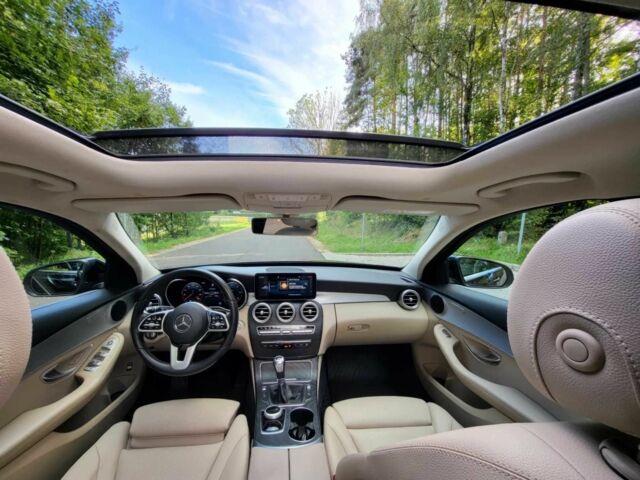 Чорний Мерседес Ц-Клас, об'ємом двигуна 2 л та пробігом 35 тис. км за 7100 $, фото 7 на Automoto.ua