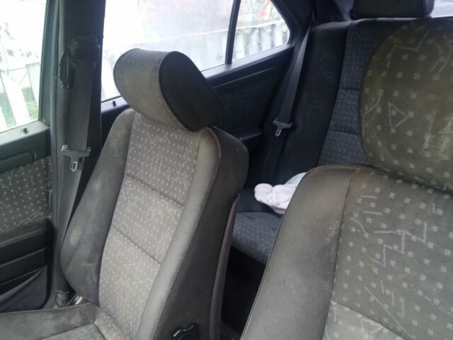 Фіолетовий Мерседес Ц-Клас, об'ємом двигуна 1.8 л та пробігом 555 тис. км за 800 $, фото 15 на Automoto.ua